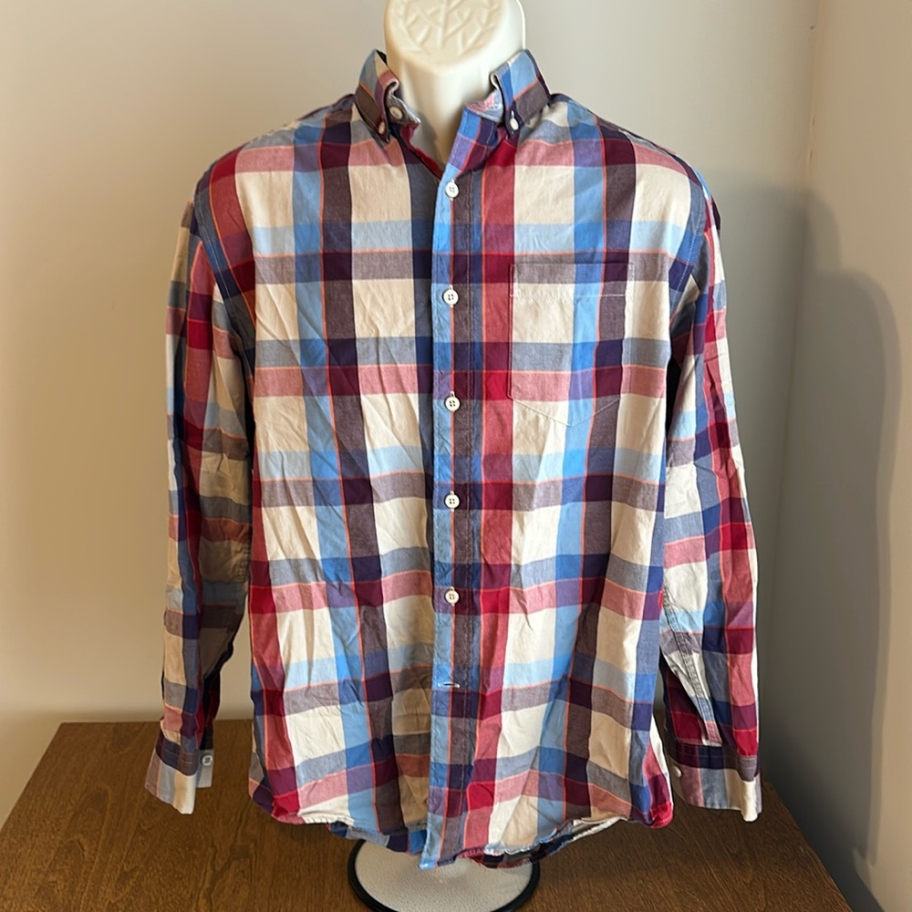 Crown & Ivy Multi-Colored Plaid Men’s Button Up Shirt - S